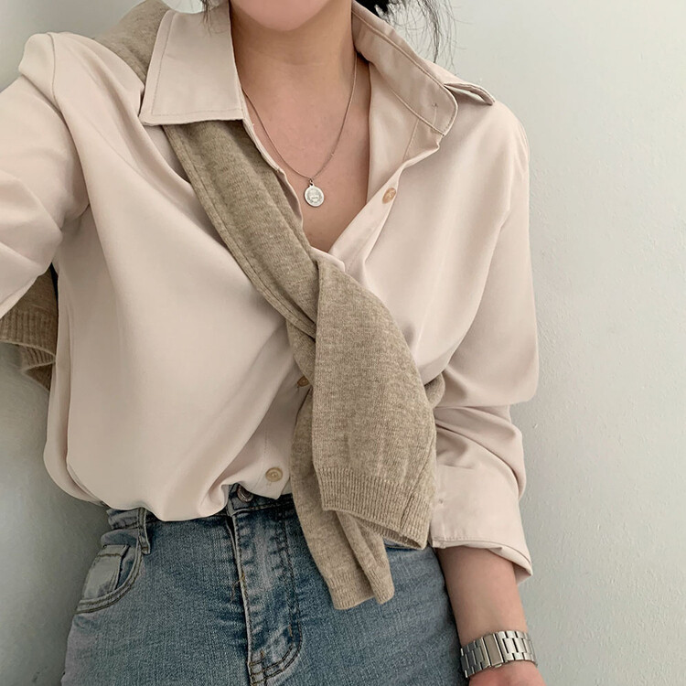 全12色ベーシックシャツ LIGHT BEIGE