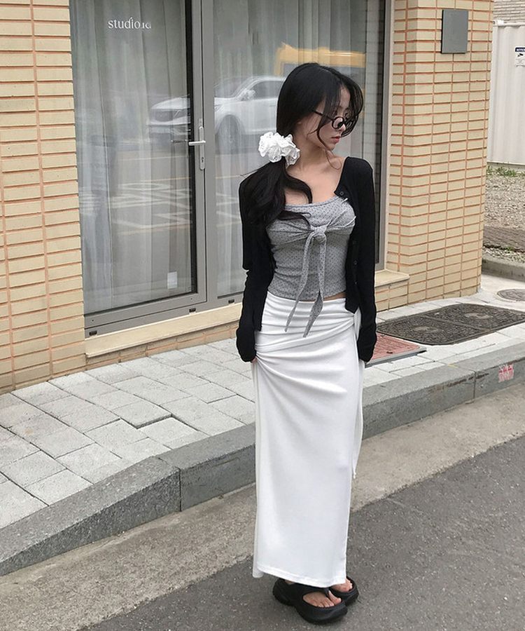 티뉴 폴딩 셔링 스트랩 밴딩 맥시 롱스커트 아이보리