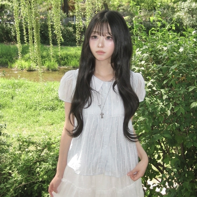 퓨어 모리걸 쉬폰 둥근카라 도트 반팔 블라우스 소라