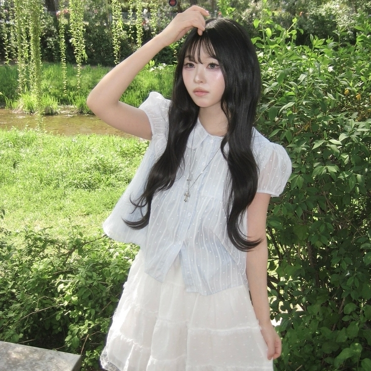 퓨어 모리걸 쉬폰 둥근카라 도트 반팔 블라우스 소라