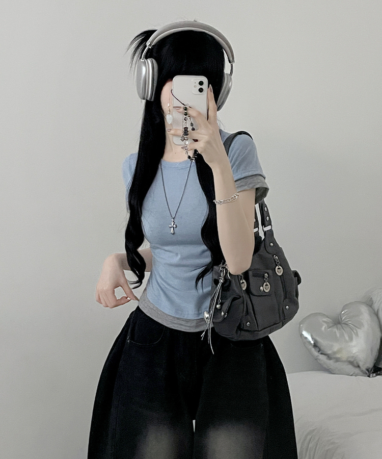 더블배색레이어드라운드세미크롭반팔티 소라