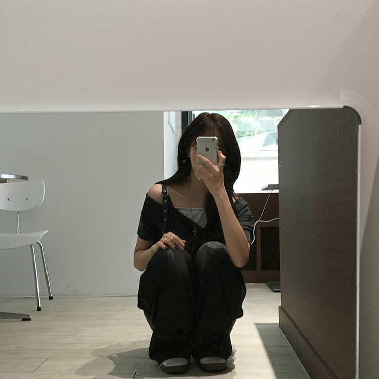 오레오 버튼 여름 오프숄더 한쪽 나시 옆셔링 반팔 티셔츠 스트라이프 이너 레이어드 반팔티 4color 차콜
