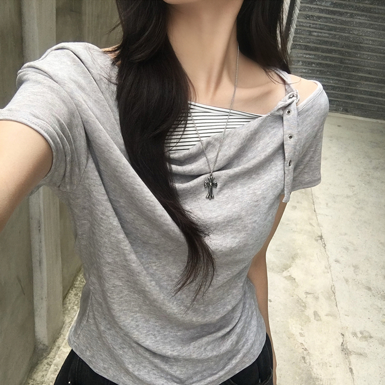 오레오 버튼 여름 오프숄더 한쪽 나시 옆셔링 반팔 티셔츠 스트라이프 이너 레이어드 반팔티 4color 그레이