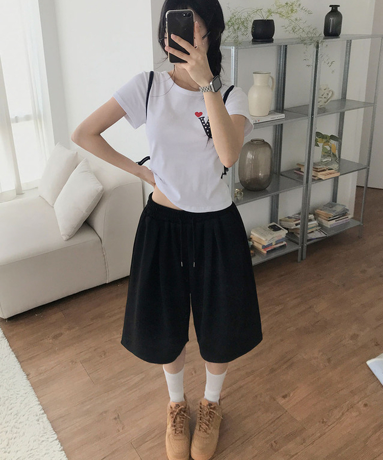 포리 스타나염 프린팅 와이드 핀턱 버뮤다 트레이닝 팬츠 블랙