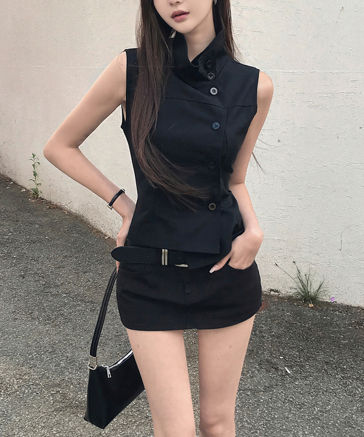 ハイネックボタントップス BLACK