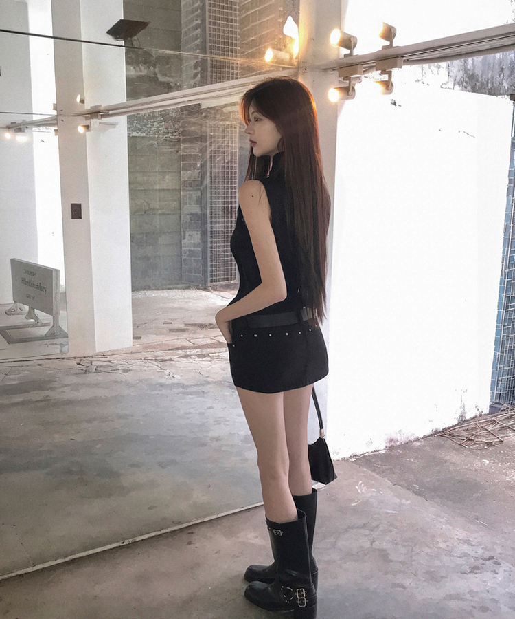 ハイネックボタントップス BLACK