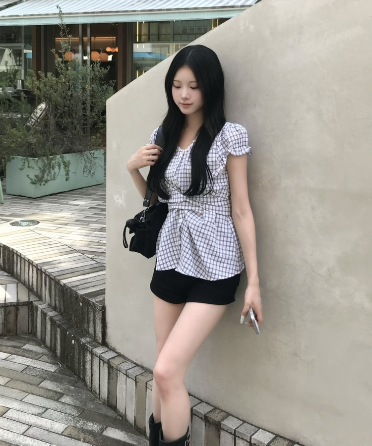 체크 레이스 리본 블라우스 그레이