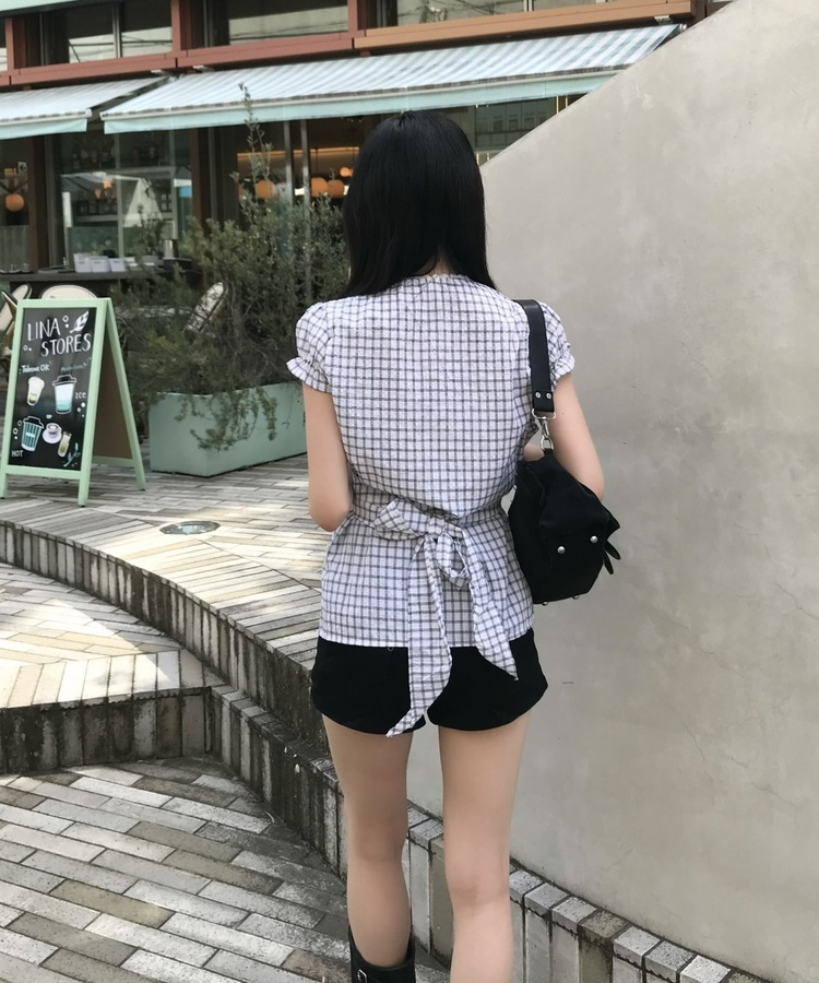 체크 레이스 리본 블라우스 그레이