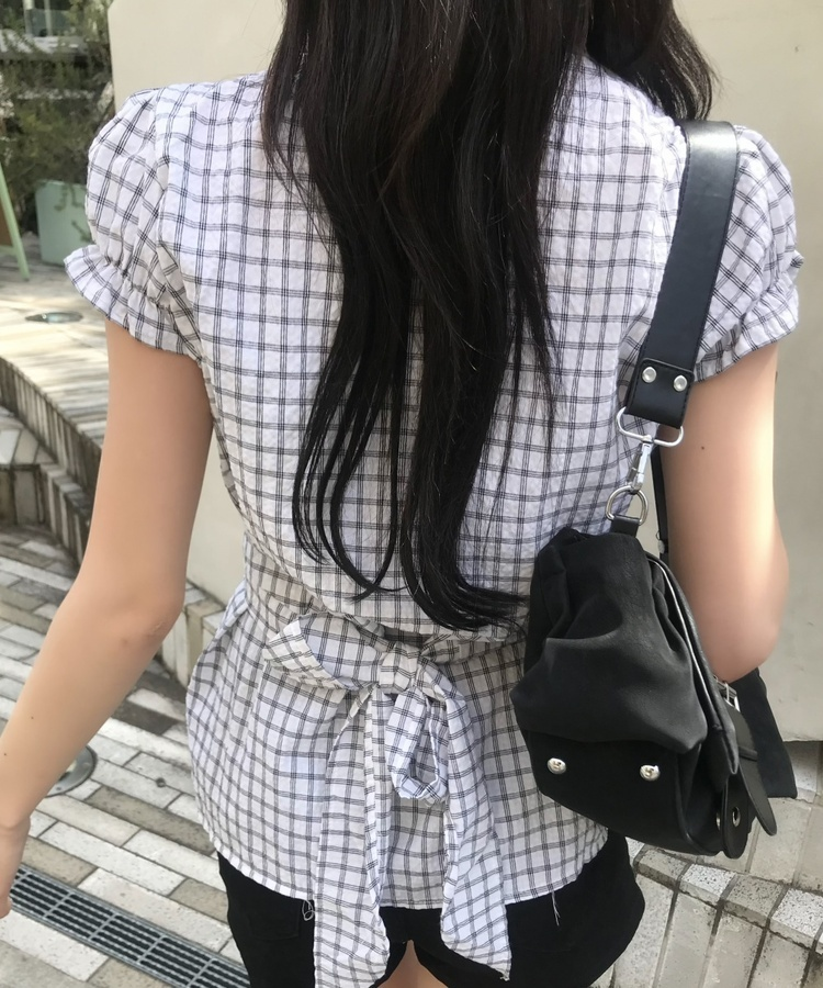 체크 레이스 리본 블라우스 그레이