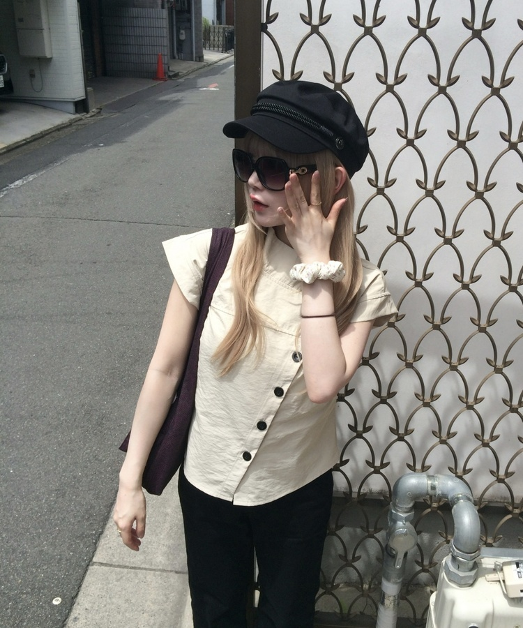 ハイネックボタンシャツ BEIGE