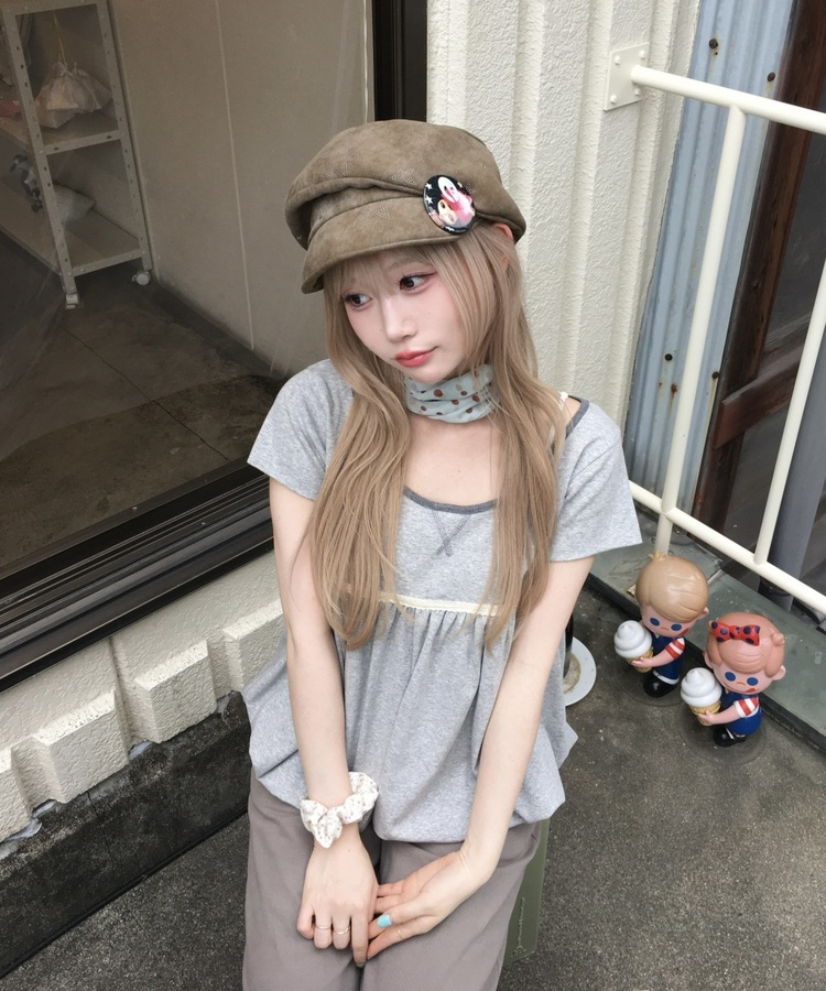 シャーリングバルーン半袖ブラウス LIGHT GRAY