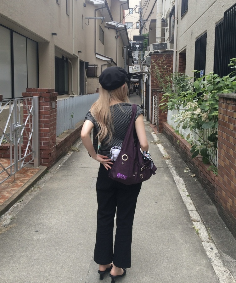 ストレッチカプリパンツ BLACK