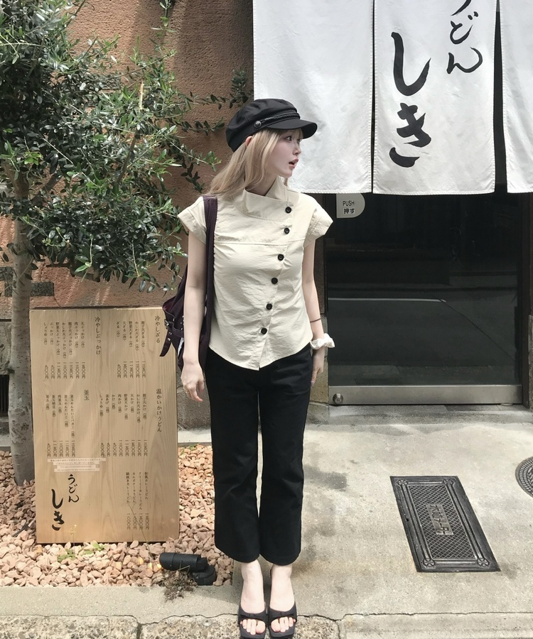 ストレッチカプリパンツ BLACK