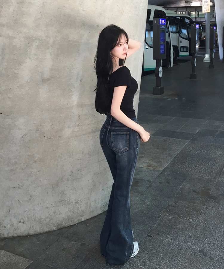 여름ver 테츠 워싱 데님 부츠컷 롱 팬츠 하이웨스트 세미 로우 골반보정 골반뽕 쫀쫀 스판 빈티지워싱 힙한무드 유니크 데일리여름팬츠썸머데님 그레이시진청