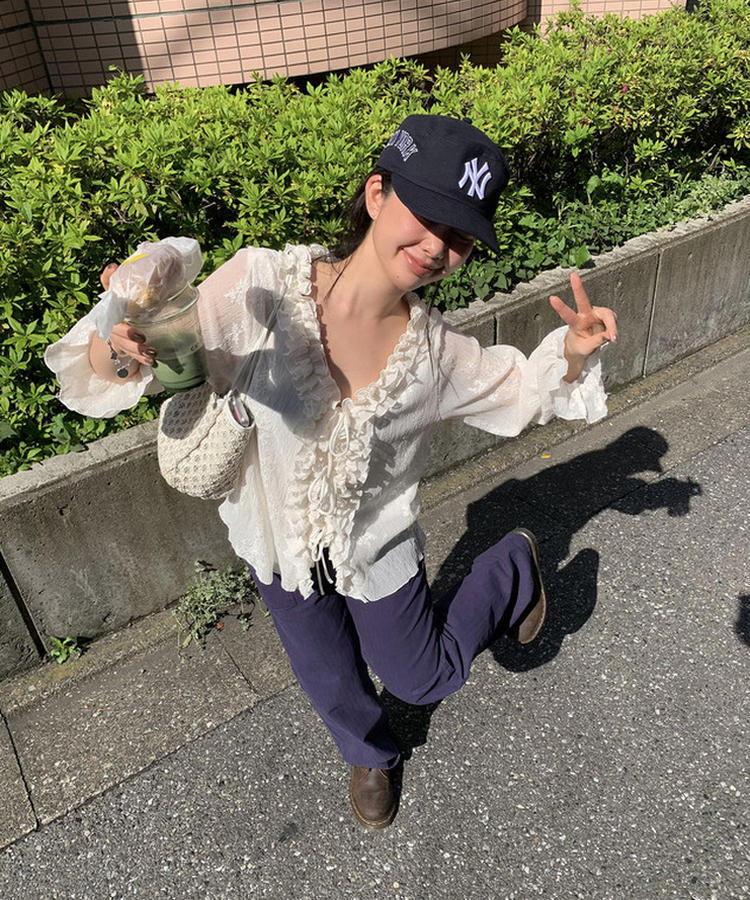 フラワーフリルブラウス CREAM
