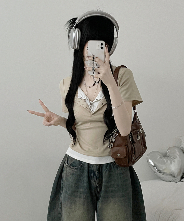 디크더블버튼또또배색레이어드긴팔티셔츠 베이지