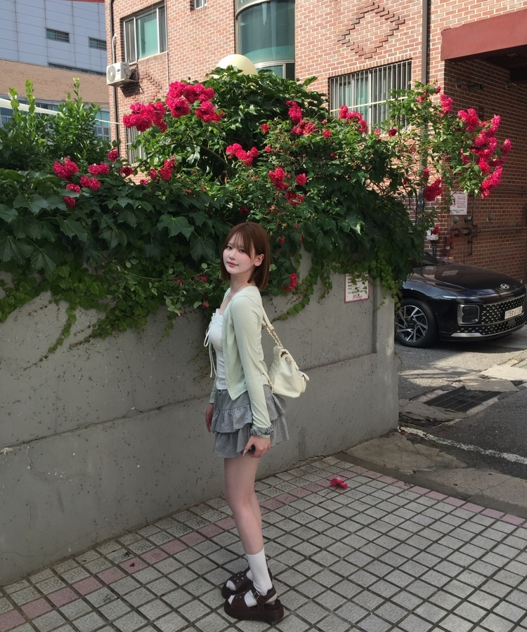 프릴 스웨트 스커트 그레이