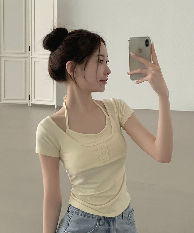 여리핏 캡내장 홀터끈 일체형 셔링 반팔 티셔츠 아이보리