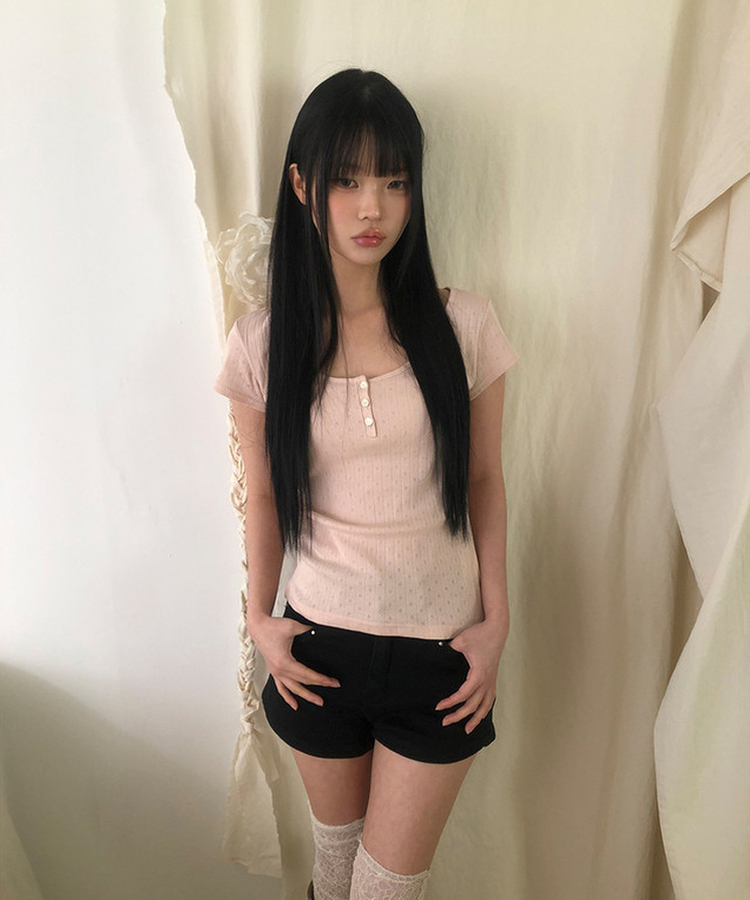 ディープUネックボタン半袖Tシャツ BABY PINK