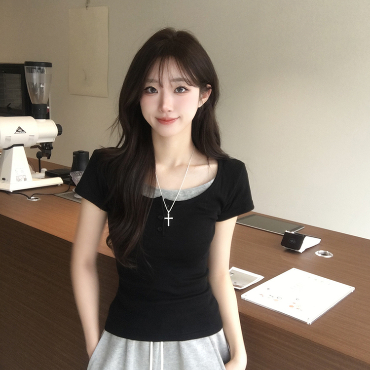 레이어드 효과 드리밍 라운드 배색 여름 반팔 티셔츠 슬림핏 단추 유넥 반팔티 허리잘록 버튼 상의 6color 블랙