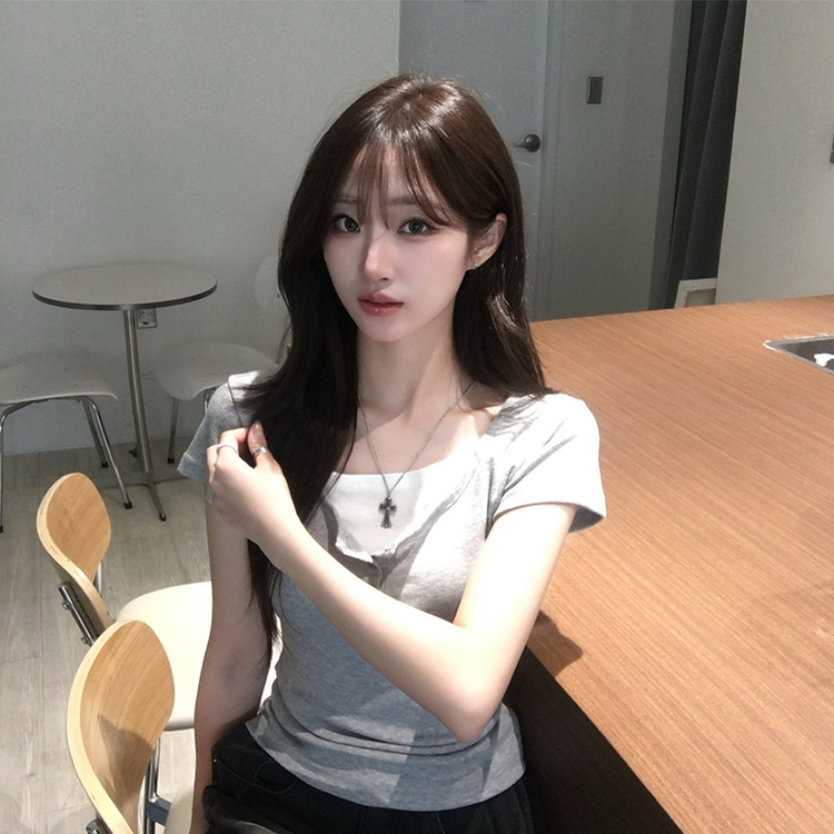 레이어드 효과 드리밍 라운드 배색 여름 반팔 티셔츠 슬림핏 단추 유넥 반팔티 허리잘록 버튼 상의 6color 메란지
