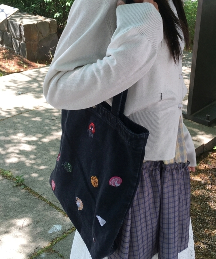 刺繍キャンバスショルダーバッグ(7color) DEEP DENIM