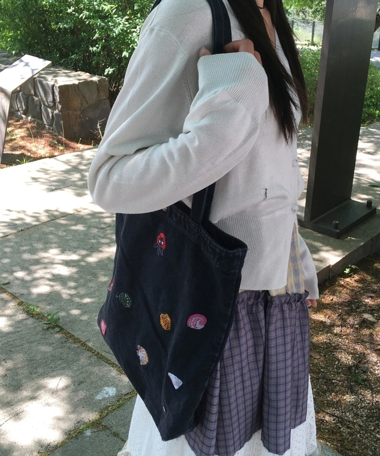刺繍キャンバスショルダーバッグ(7color) DEEP DENIM