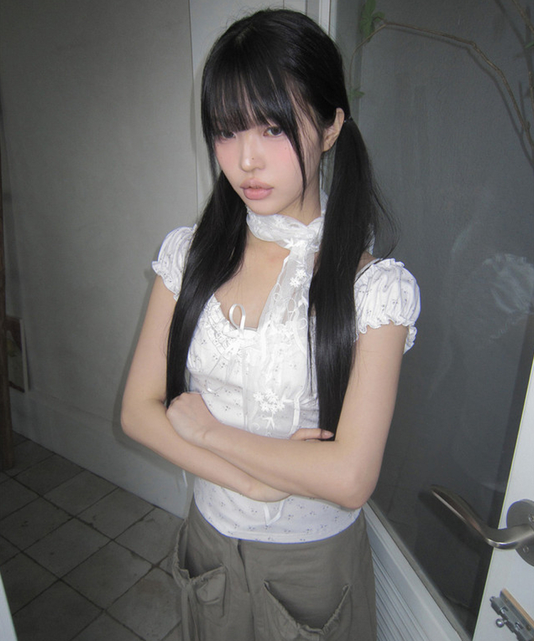 フラワーノースリーブパフブラウス WHITE