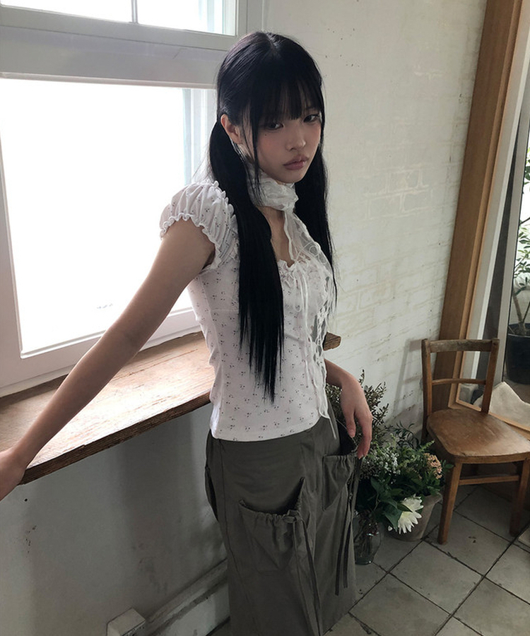 フラワーノースリーブパフブラウス WHITE