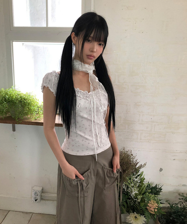 フラワーノースリーブパフブラウス WHITE