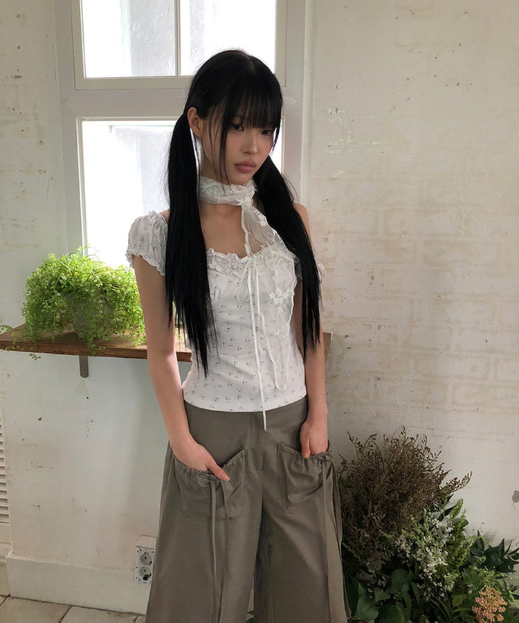 フラワーノースリーブパフブラウス WHITE