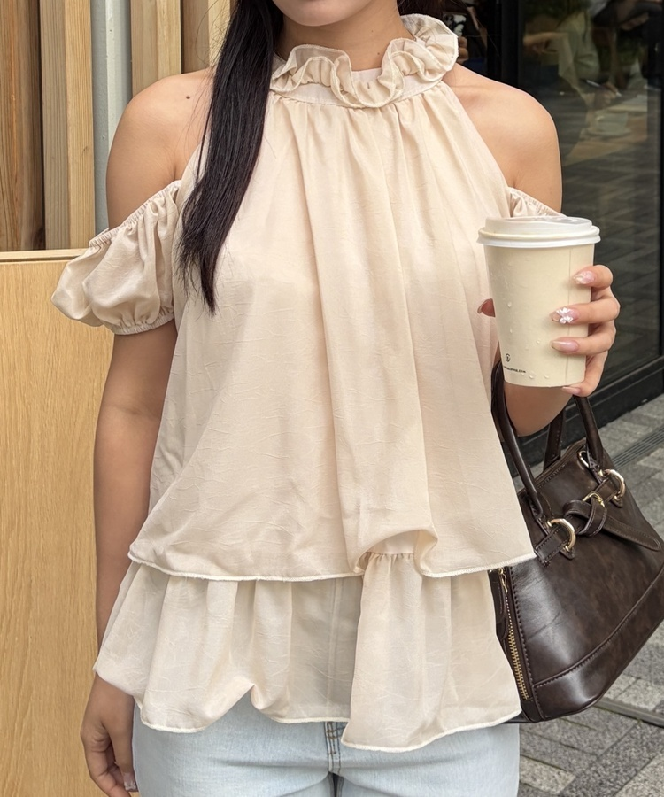 플레어 홀터 오프숄더 블라우스 베이비핑크