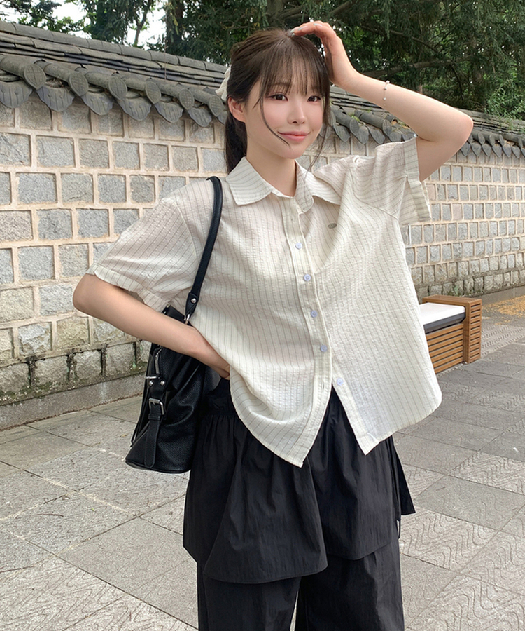 ストライプロールアップシャツ シュシュ｜シャツ｜韓国ファッション