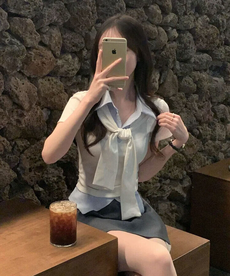 블랑 타이리본 스트라이프 버튼 반팔티셔츠 4color 아이보리