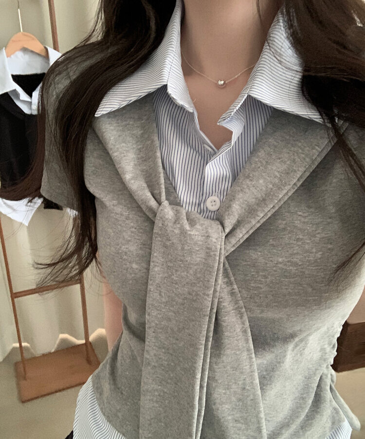 블랑 타이리본 스트라이프 버튼 반팔티셔츠 4color 그레이