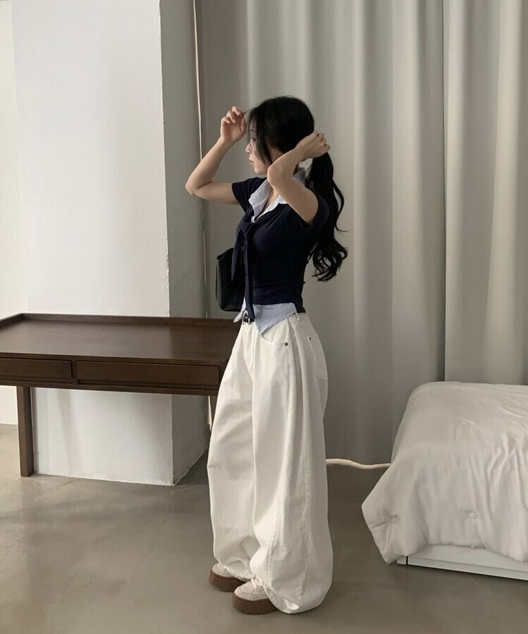 블랑 타이리본 스트라이프 버튼 반팔티셔츠 4color 네이비