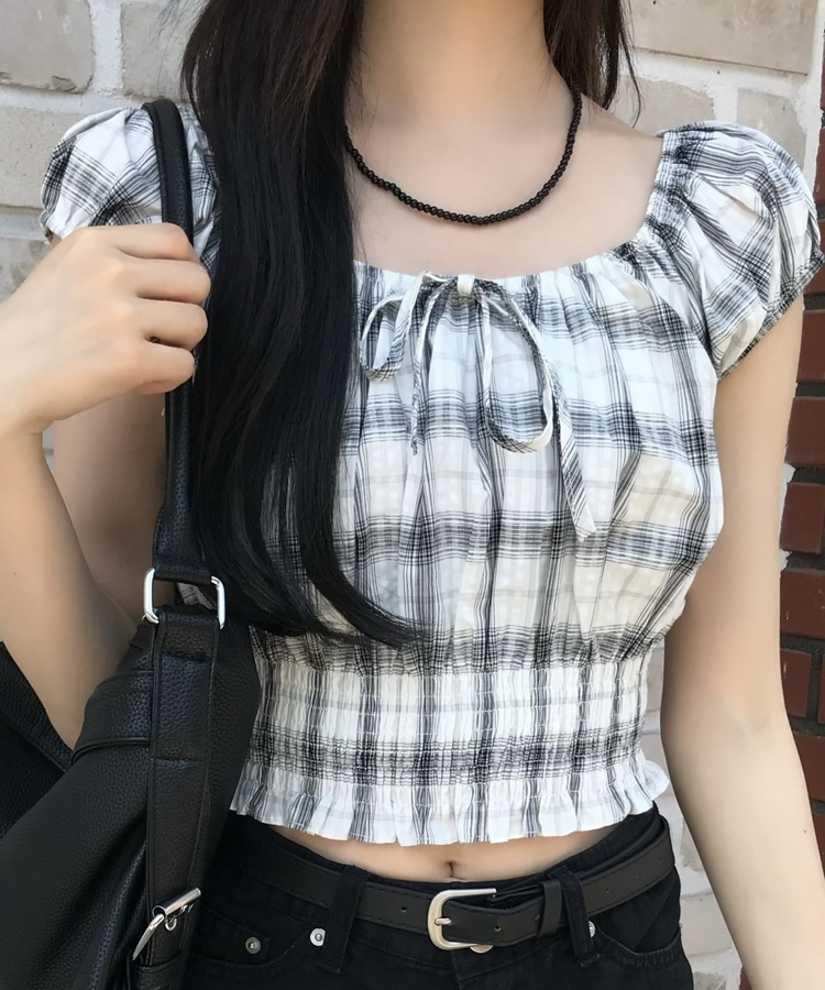 크롭 기장 체크 블라우스 아이보리