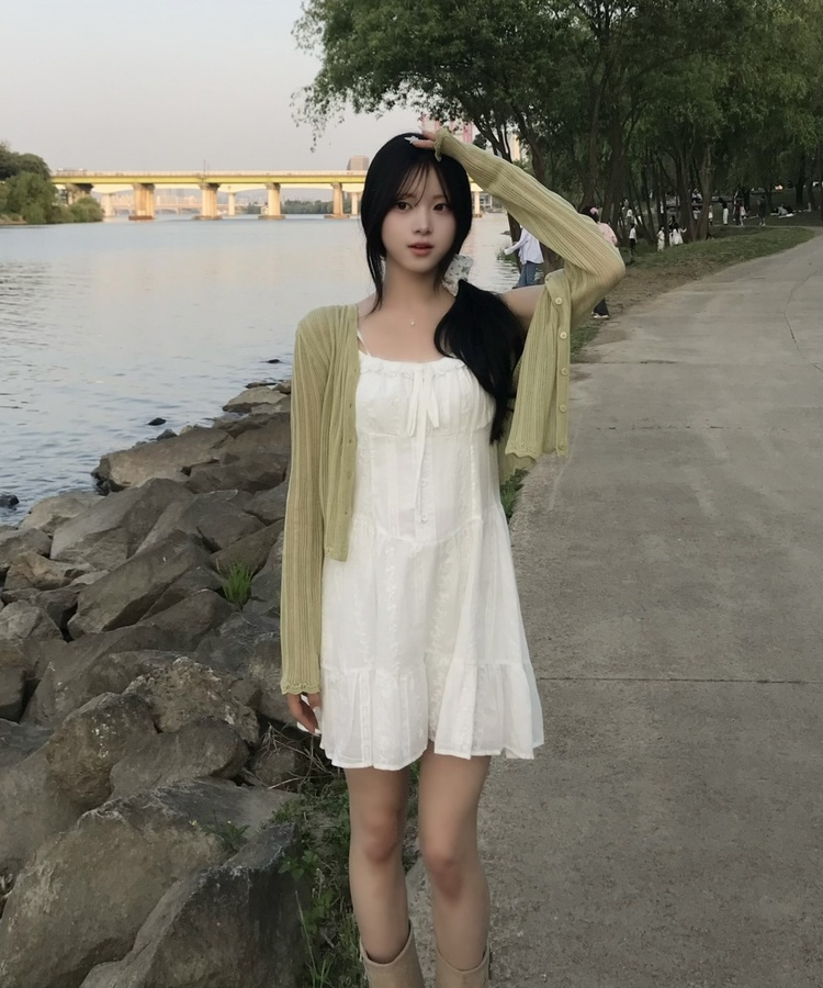펀칭 시스루 크롭 가디건 올리브