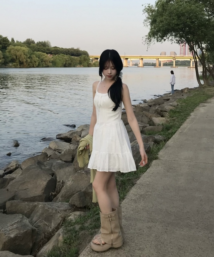 프릴 캐미솔 미니 원피스 화이트