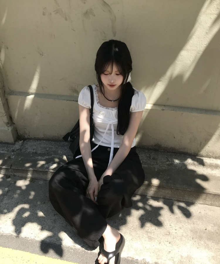 레이스 레이어드 반소매 티셔츠 화이트