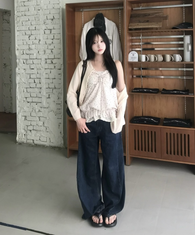 플라워 리본 프릴 캐미솔 베이지