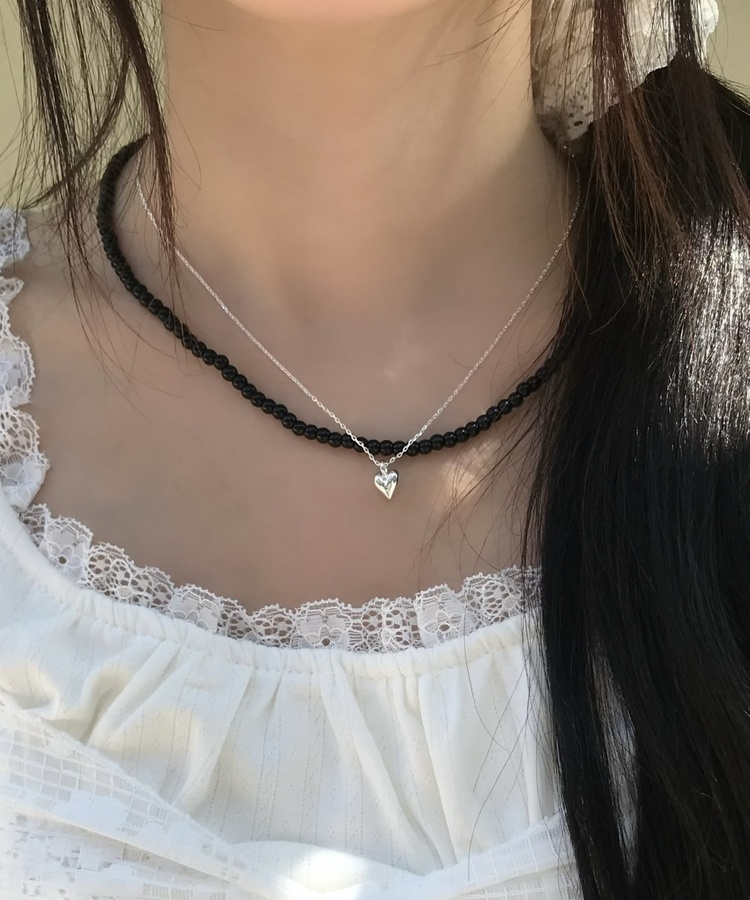 ブラックビーズネックレス BLACK