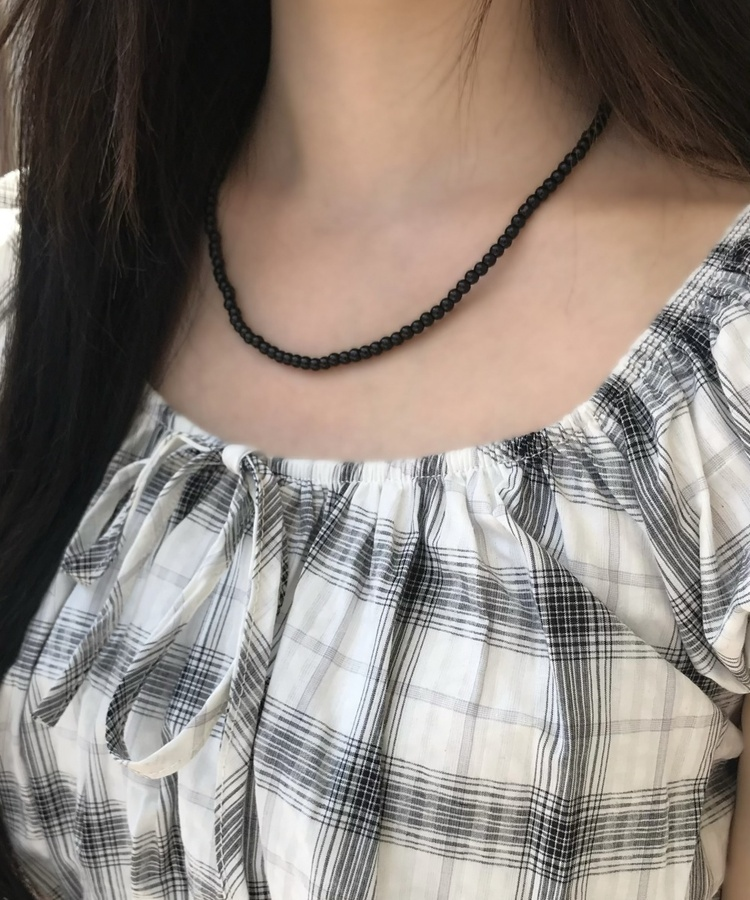 ブラックビーズネックレス BLACK