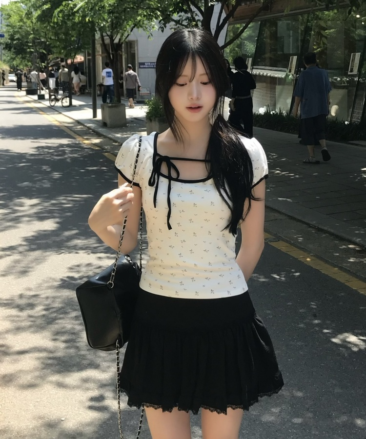 체인 스트랩 미니 백팩 블랙