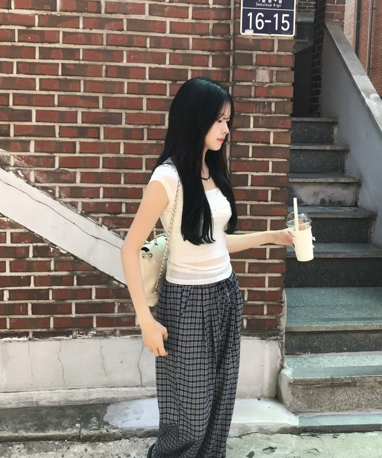 체인 스트랩 미니 백팩 화이트