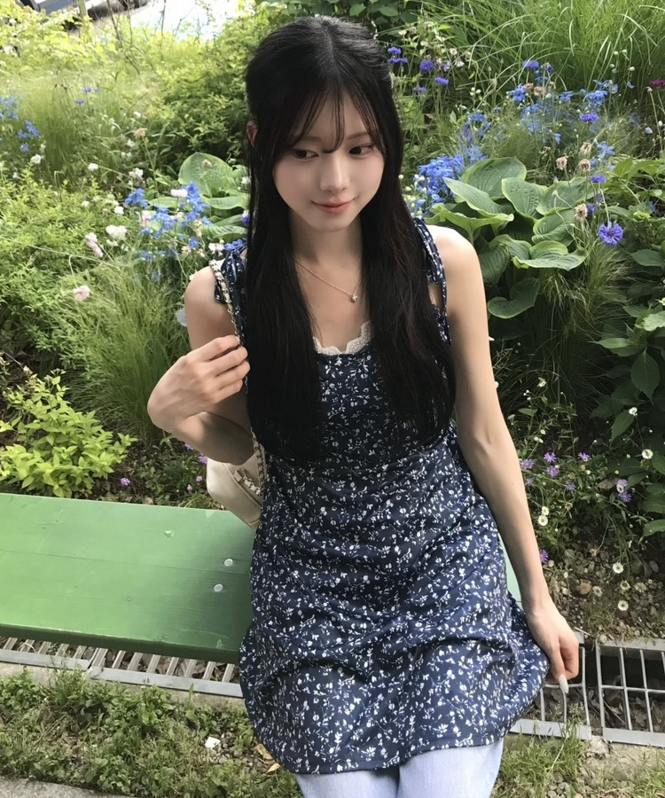 花柄フレアワンピース NAVY