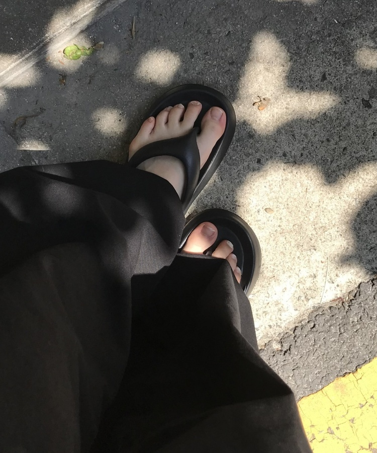 厚底トングサンダル BLACK