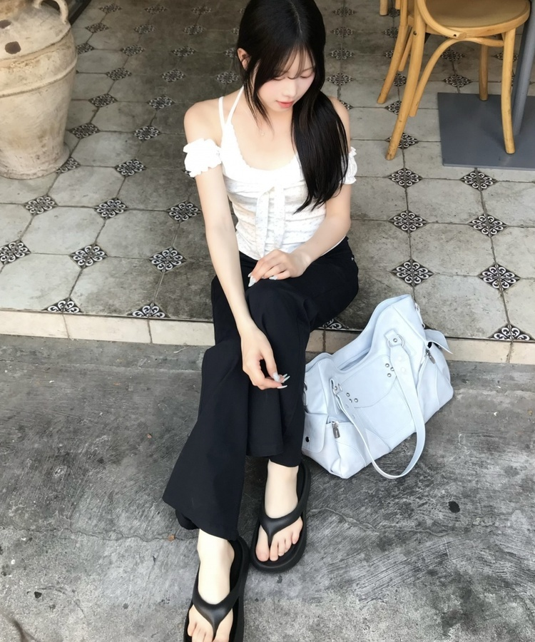 厚底トングサンダル BLACK