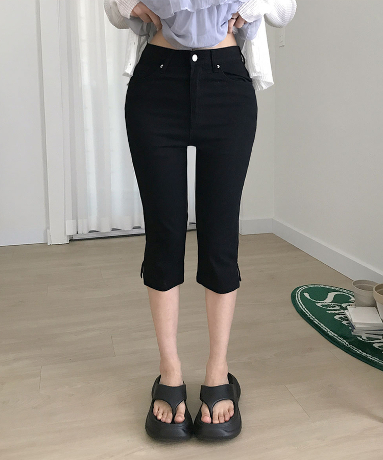 레빅 밑단트임 뒷포켓 6부 스판 코튼 카프리 팬츠 블랙