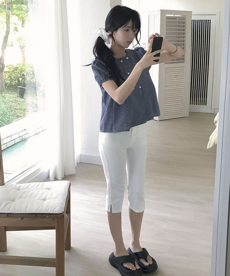 레빅 밑단트임 뒷포켓 6부 스판 코튼 카프리 팬츠 화이트